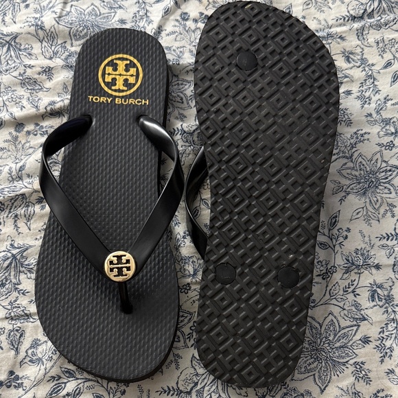 Tory Burch Logo Sandal - Picture 3 of 4